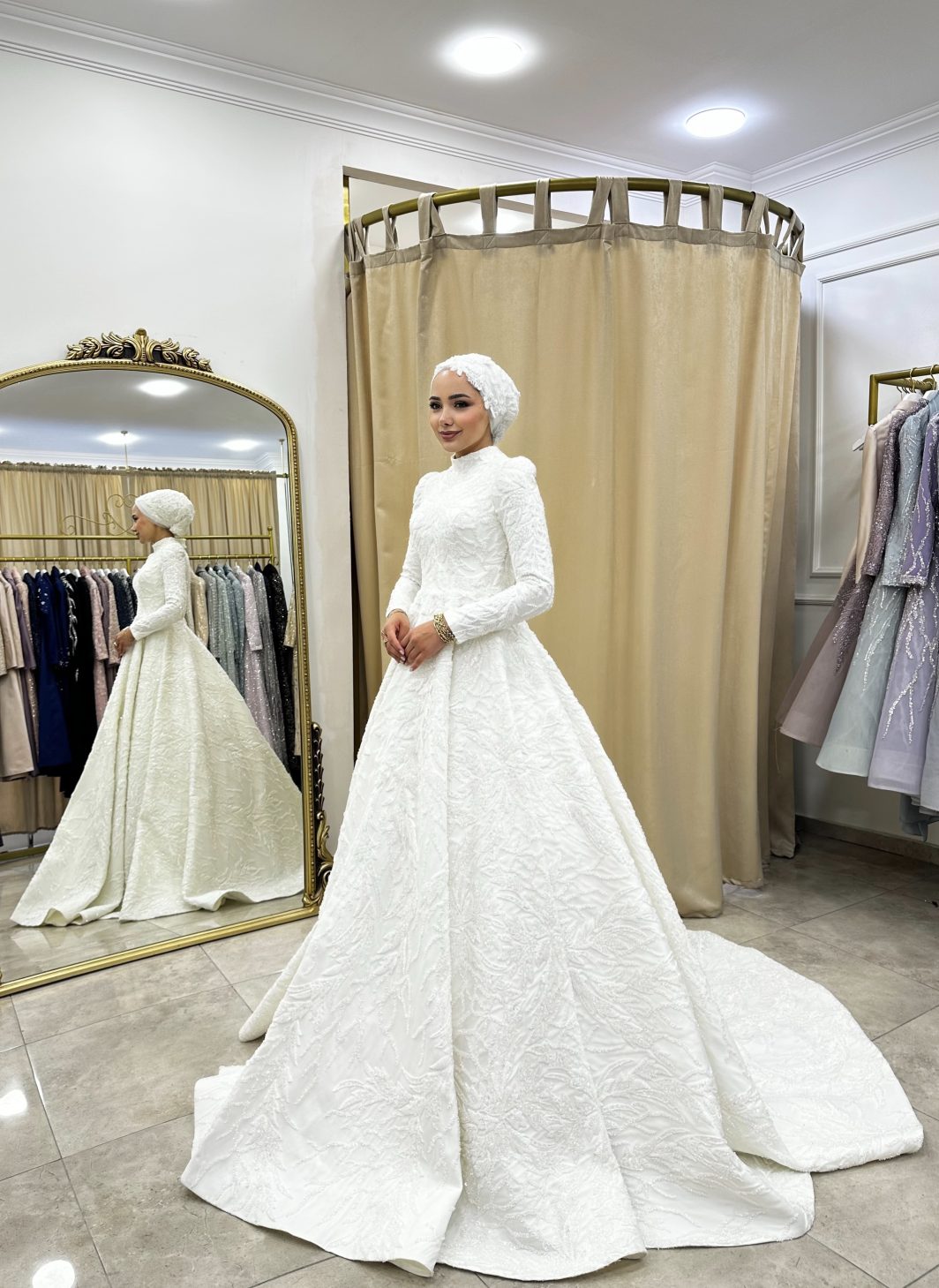 GELİNLİK