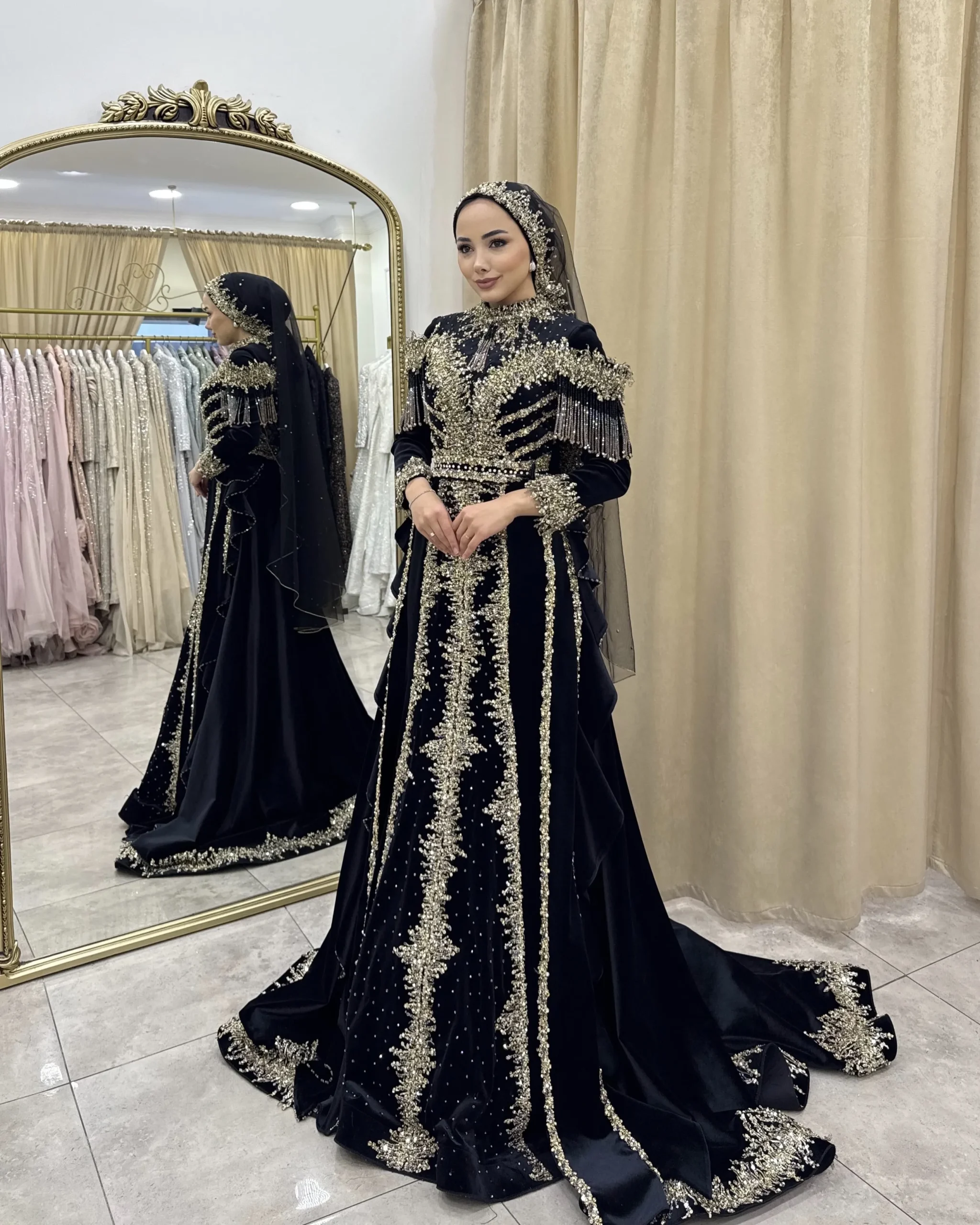 SİYAH BALIK KAFTAN